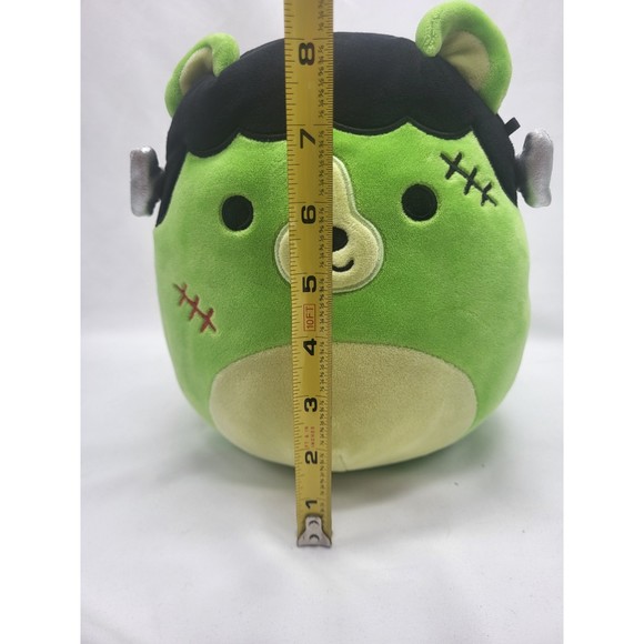 Halloween Squishmallow "Len" - Picture 5 of 5